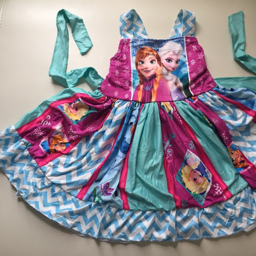 Frozen Elsa Anna Twirl Beautiful Girl Dress - Picture 3 of 7